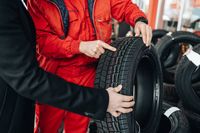 Автомобилни гуми Bridgestone 120 70 17 - 77187 отстъпки | Gumi7 Автомобилни гуми Bridgestone 120 70 17 - 93444 отстъпки
