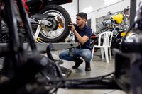 Автомобилни гуми Hankook 185 60 14 - 24705 възможности